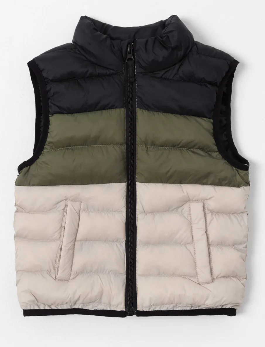Sleeveless Quilted Jacket