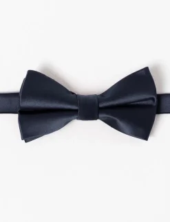 Solid Bow Tie