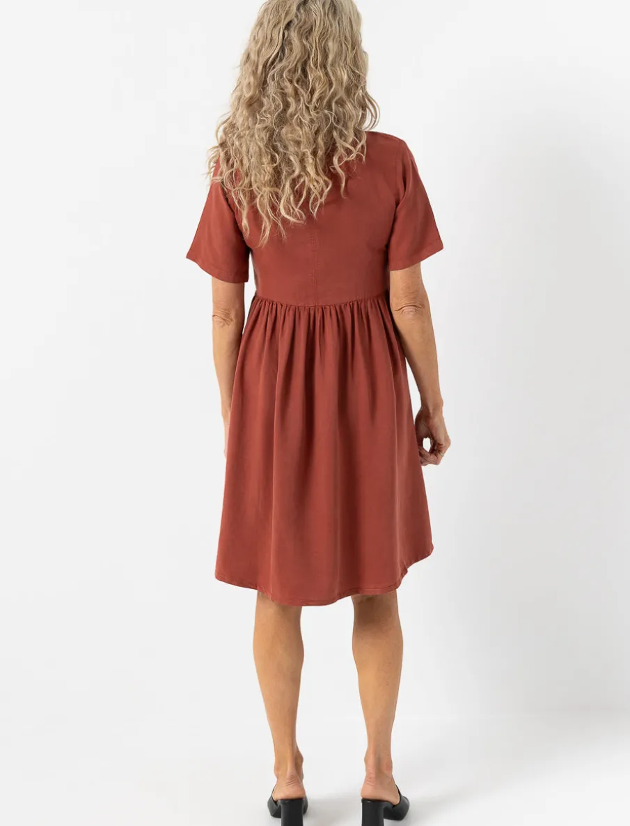 Solid Cinched-waist Dress