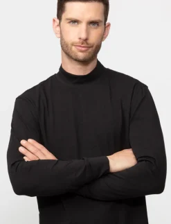 Solid Mock-neck T-shirt