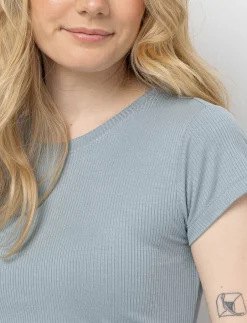 Solid Ribbed T-shirt