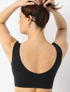 Solid Seamless Bralette