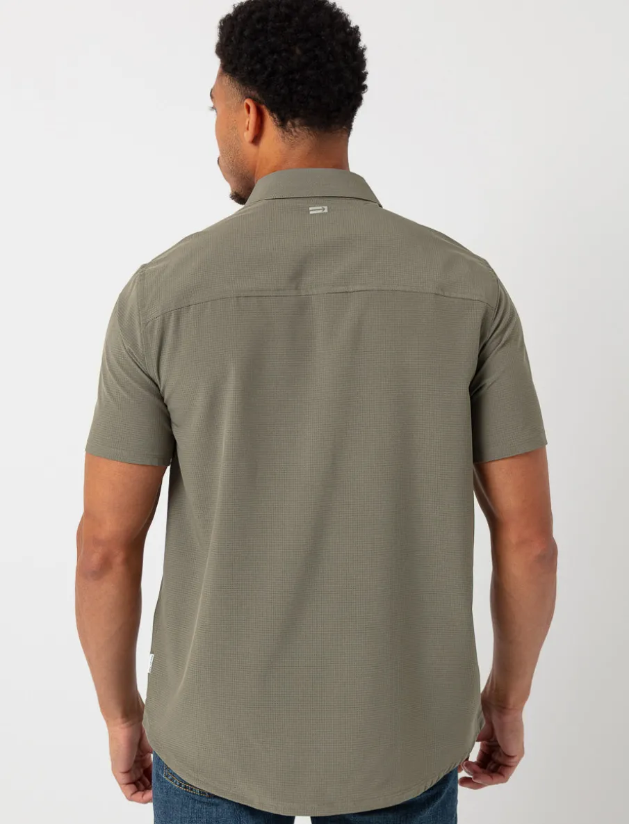 Solid Short-sleeve Shirt