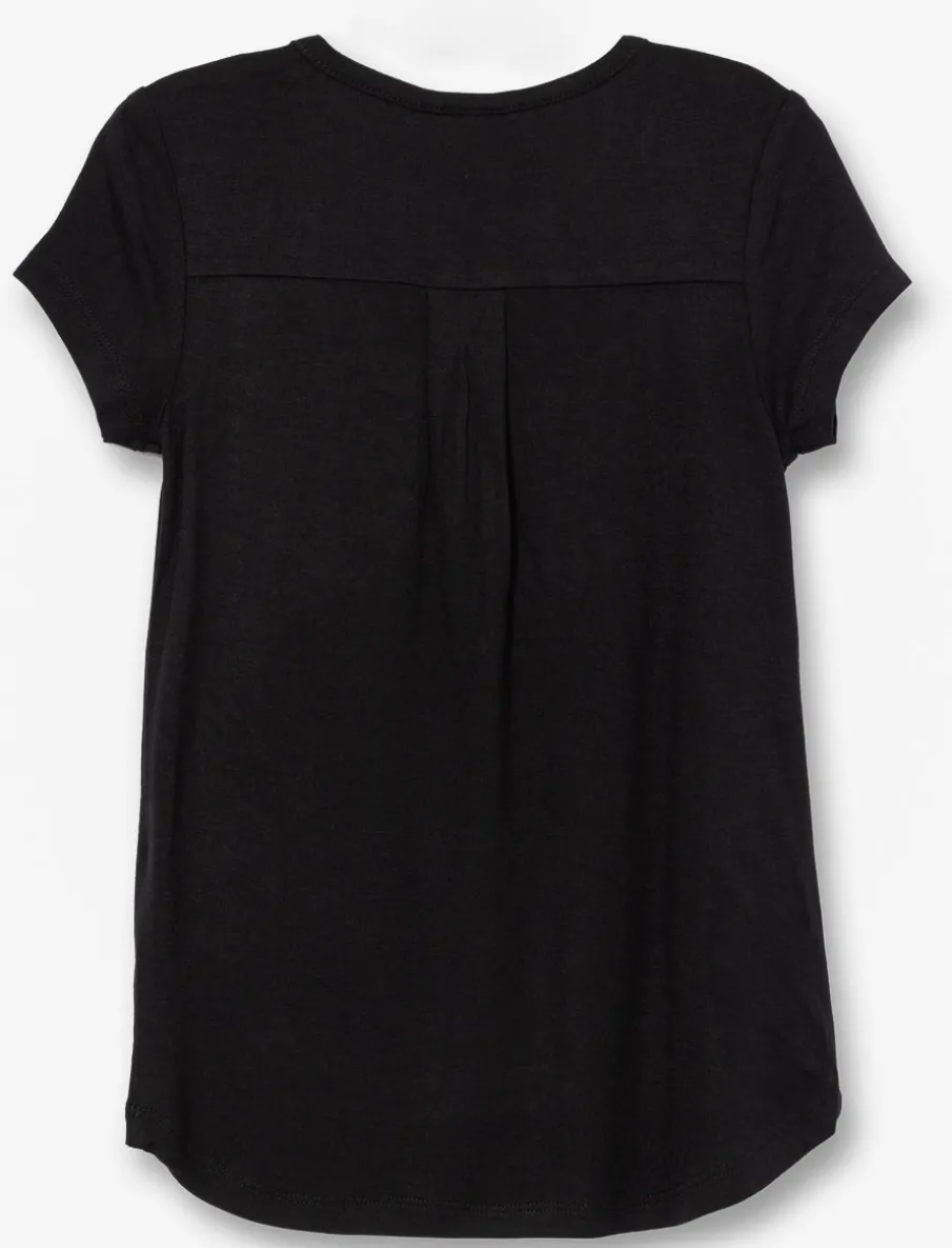 Solid T-shirt with Chest Pocket