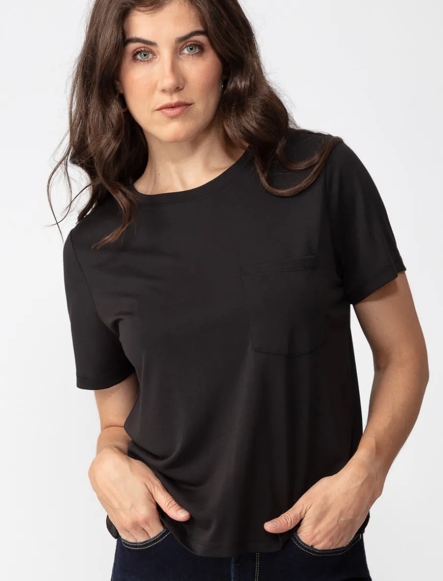 Solid T-shirt with Patch Pocket