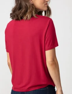 Solid T-shirt with Patch Pocket