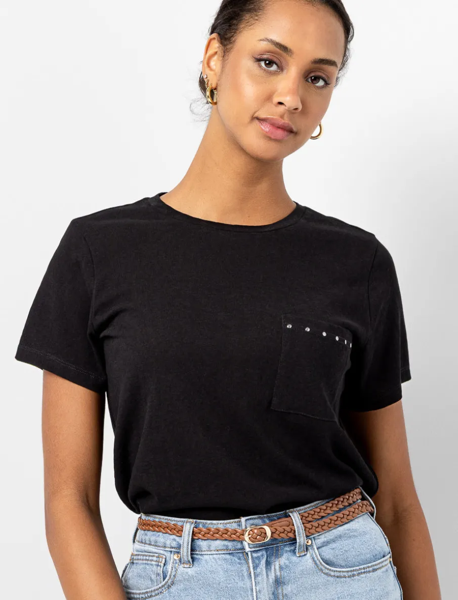 Solid T-shirt with Studded Pocket