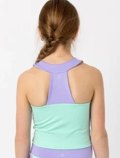 Sports tank top with wide straps
