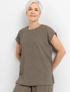 Textured T-shirt