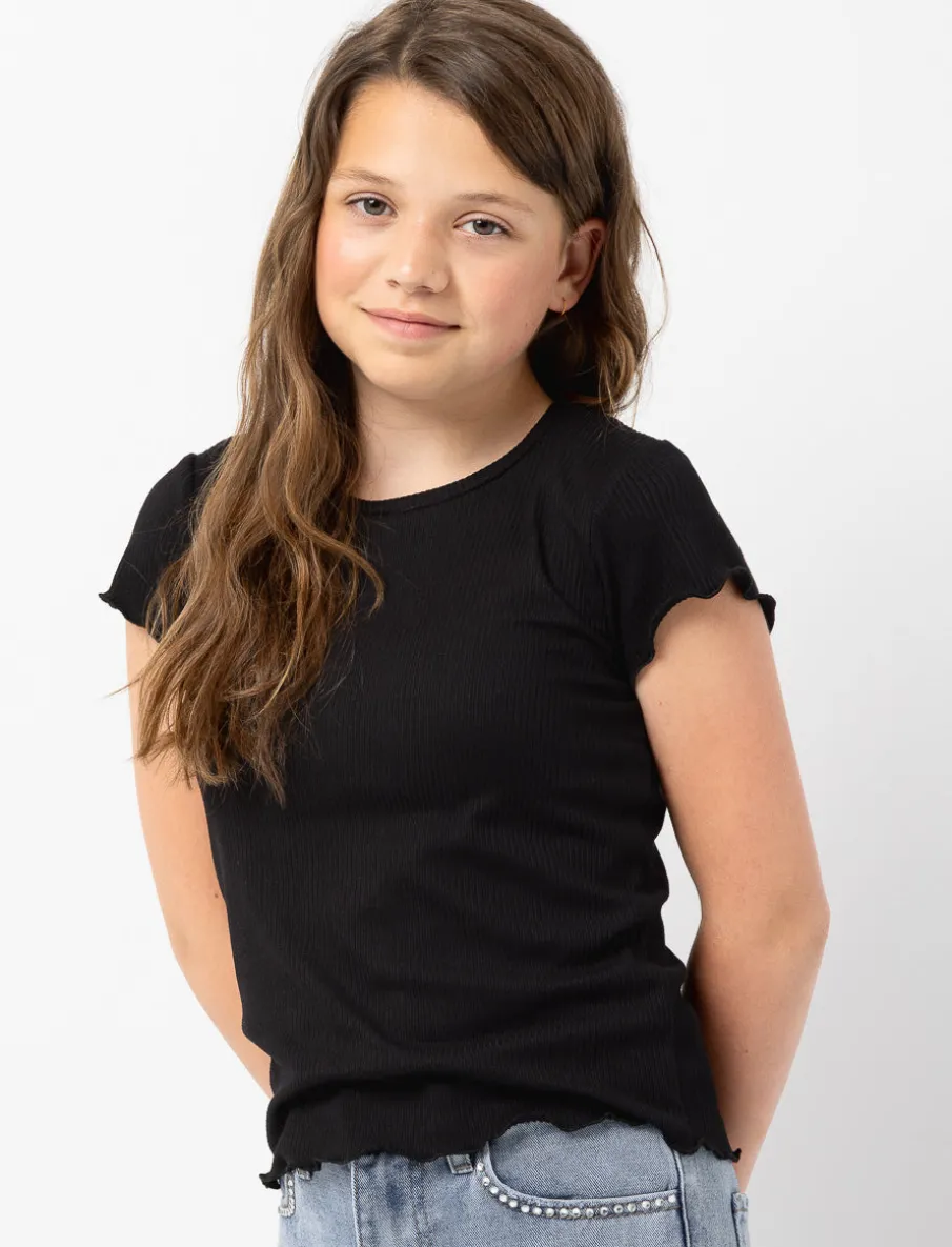 T-shirt with Lettuce Hem