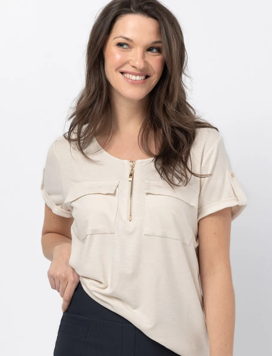 T-shirt with Zipper