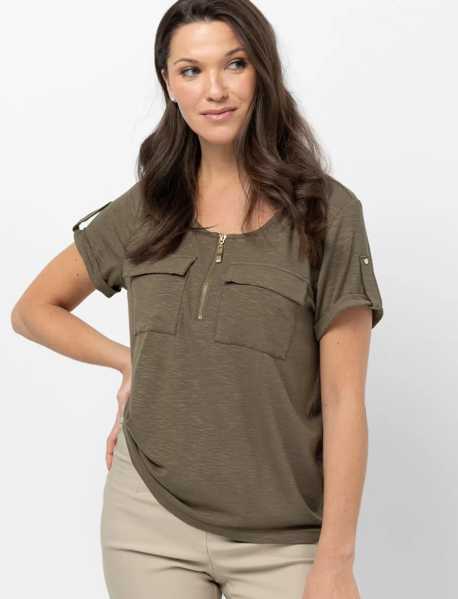 T-shirt with Zipper