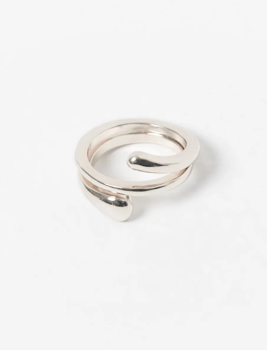 Twisted Ring