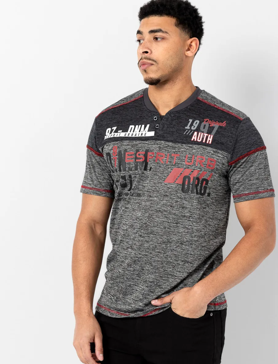 V-neck T-shirt