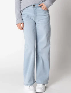 Wide-leg Jeans