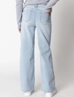 Wide-leg Jeans