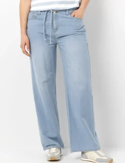 Wide-leg Jeans