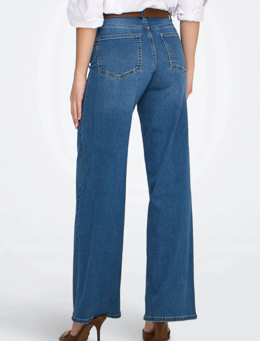 Wide-leg Jeans