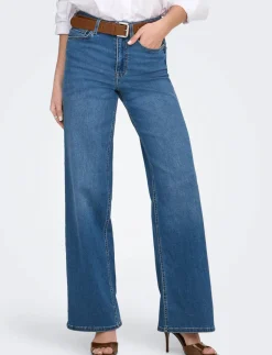 Wide-leg Jeans