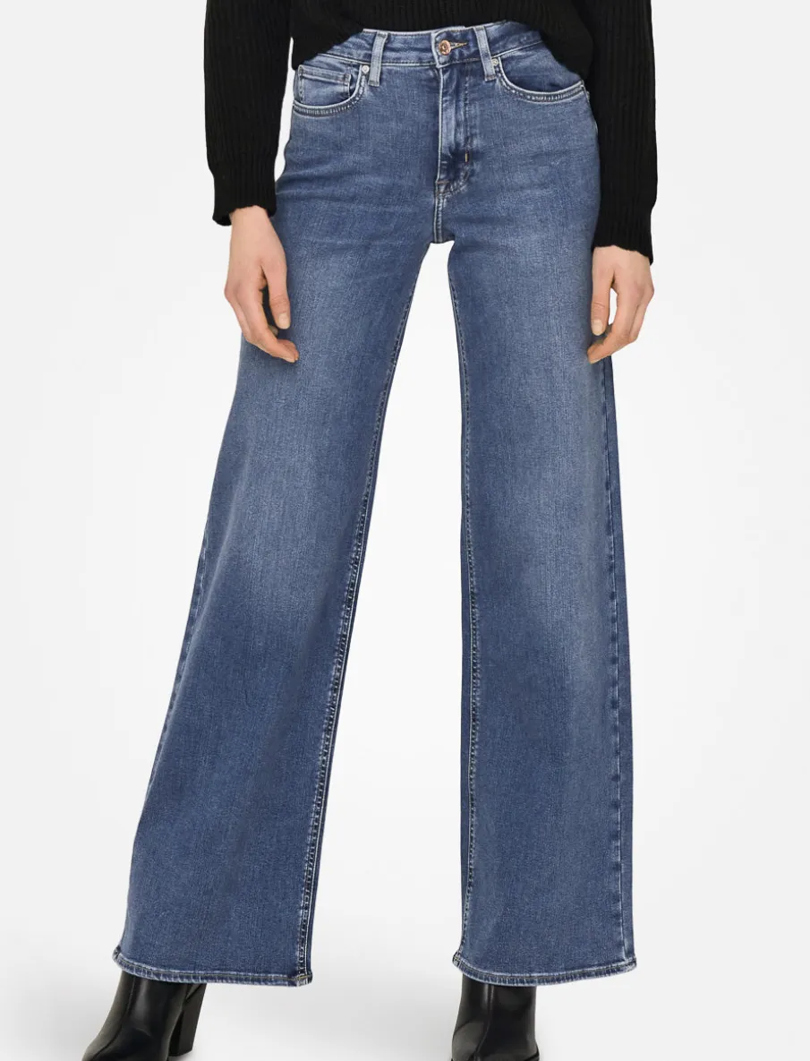 Wide-leg Jeans
