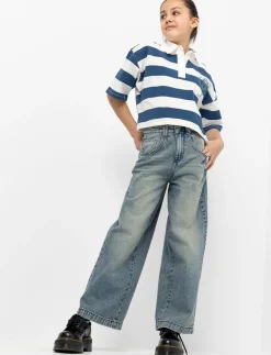 Wide-leg Jeans
