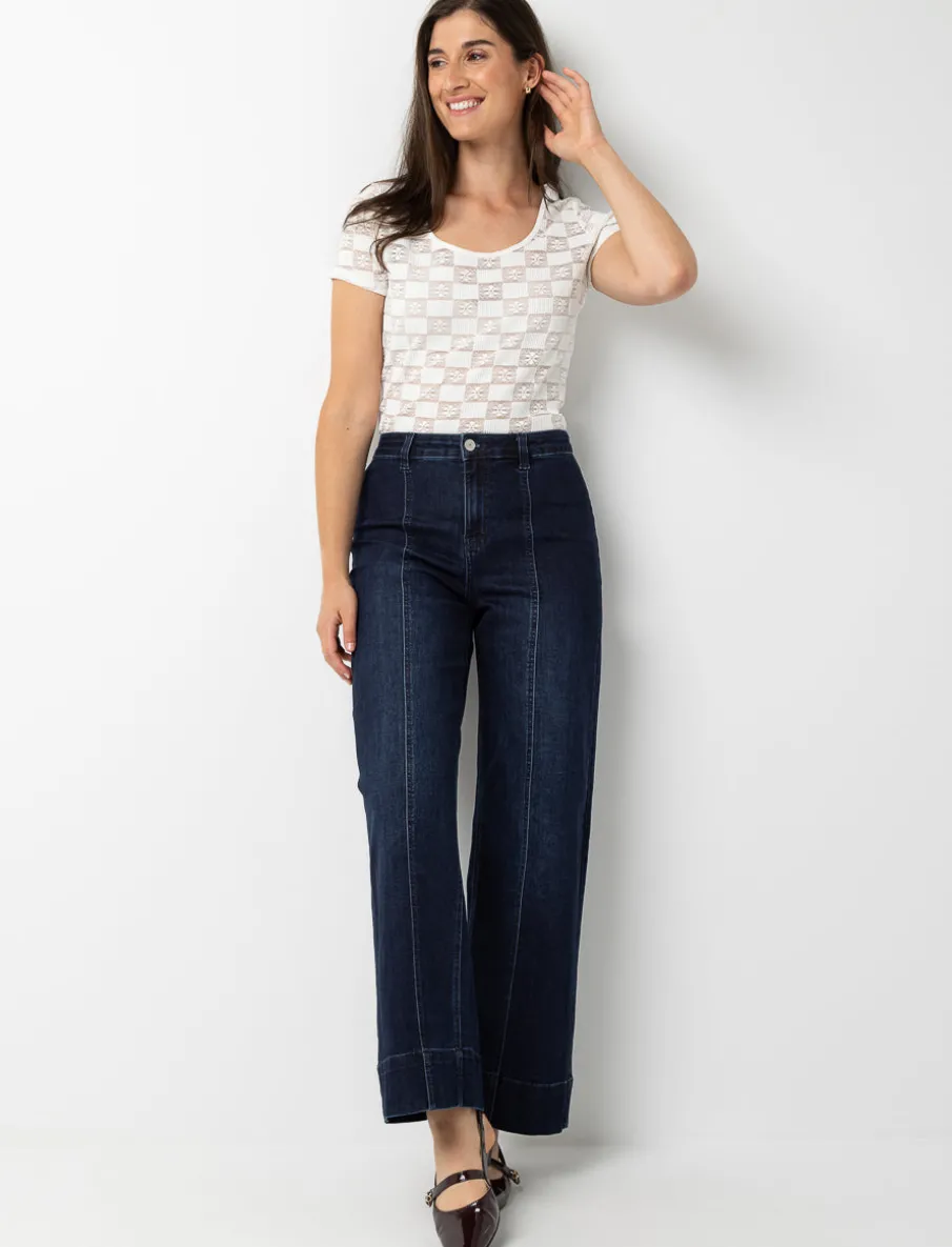 Wide-leg Jeans with Front Seams