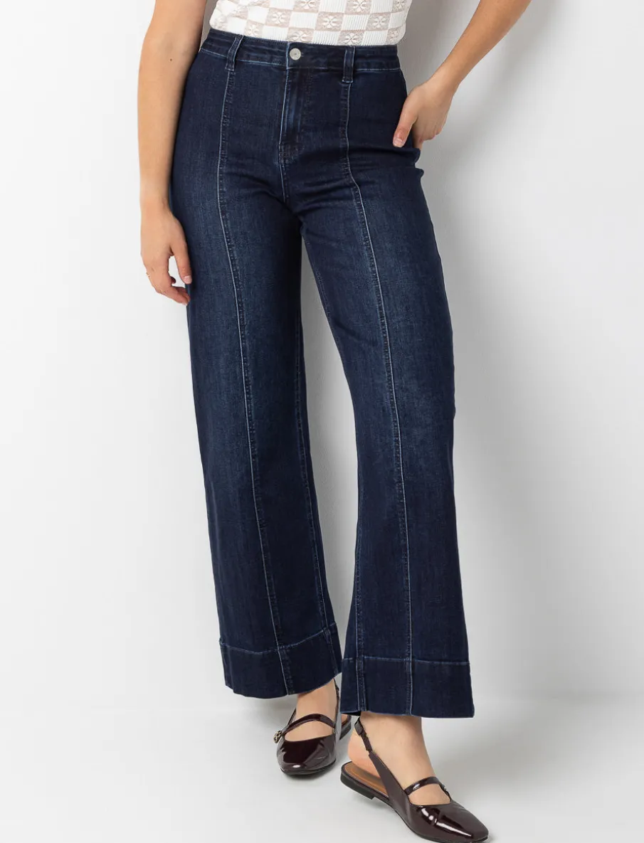 Wide-leg Jeans with Front Seams