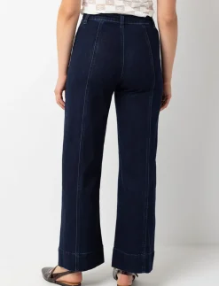 Wide-leg Jeans with Front Seams