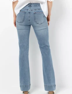 Wide-leg Jeans with Patch Pockets