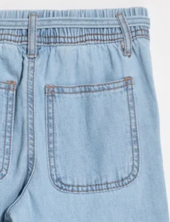 Wide-leg Pull-on Jeans