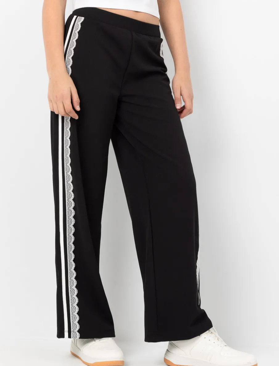 Wide-leg Trousers